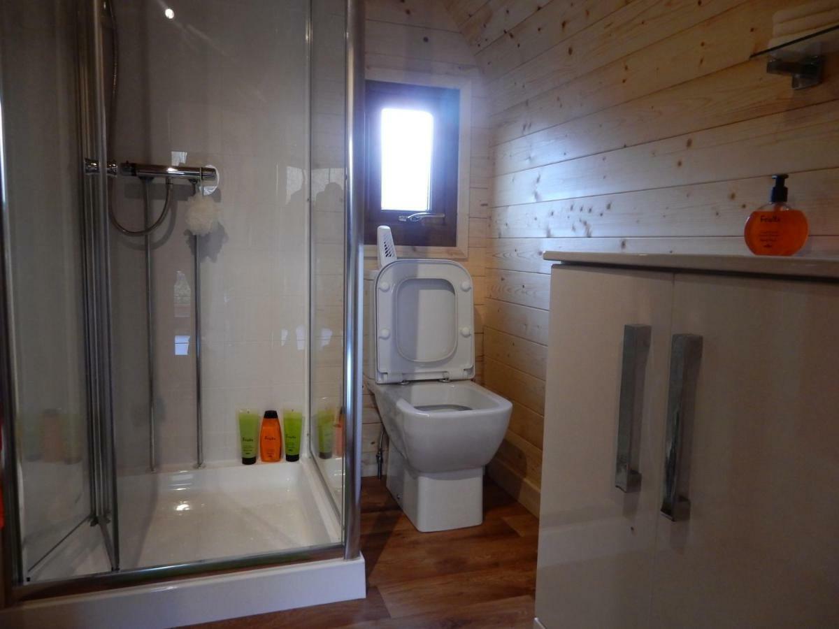 Ashbourne Heights Holiday Park 외부 사진